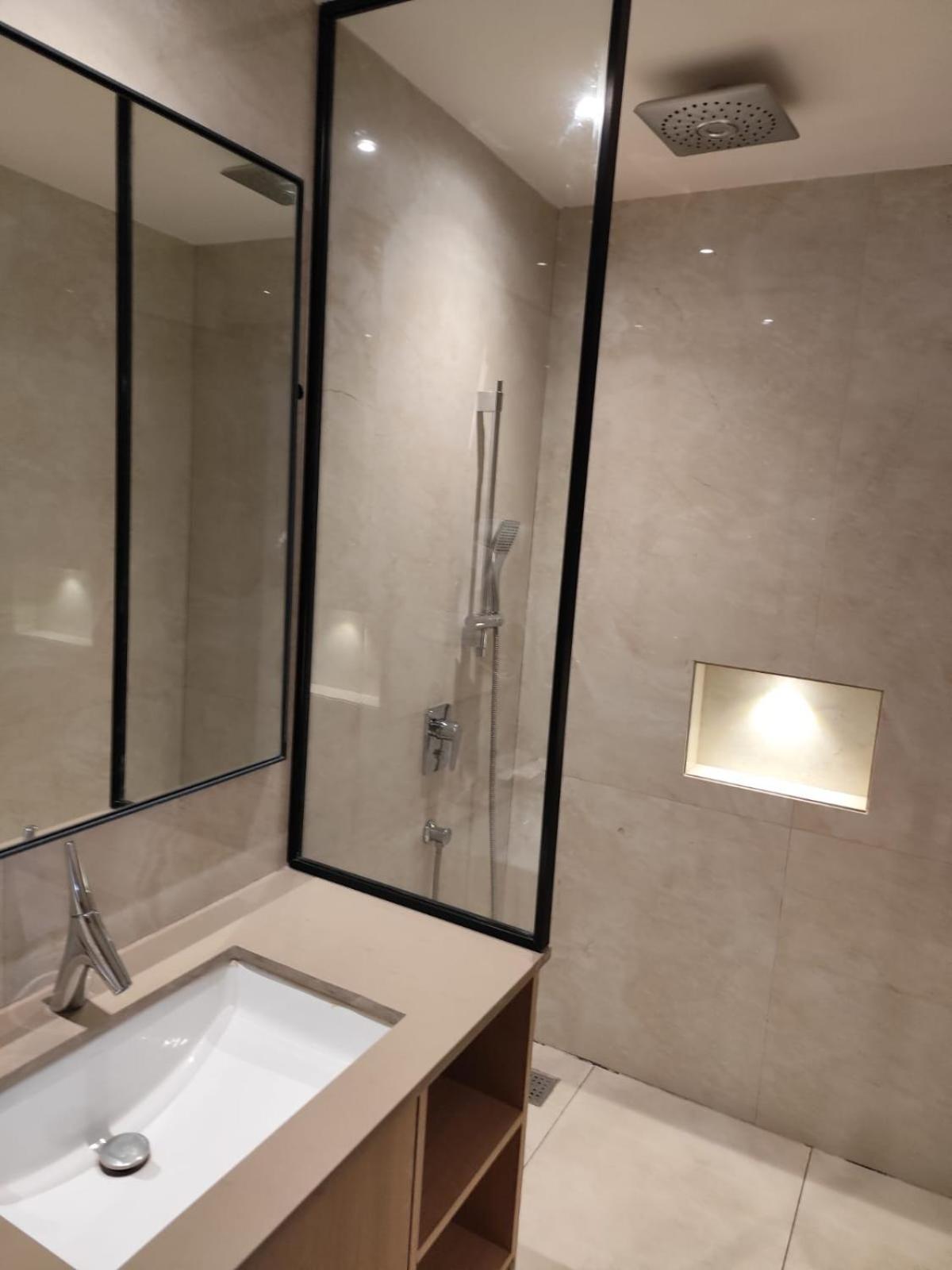 Anntilia Inn Ludhiana Zewnętrze zdjęcie